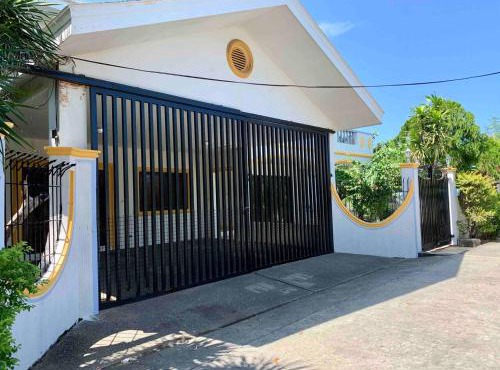 Exclusive Beachfront House at San Juan La Union