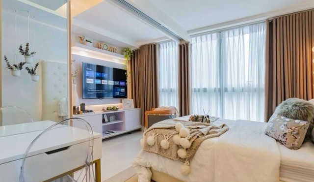 Extraordinary One Bedroom in Uptown Parksuites BGC