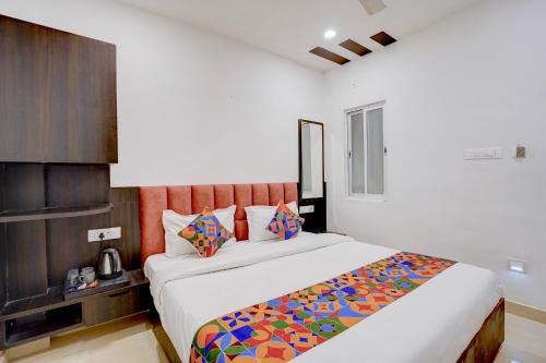 FabHotel Swastik Villa