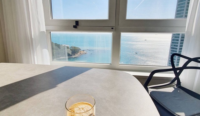 Fabulous 1-bedroom apartment in vibrant Busan perfect for your stay
