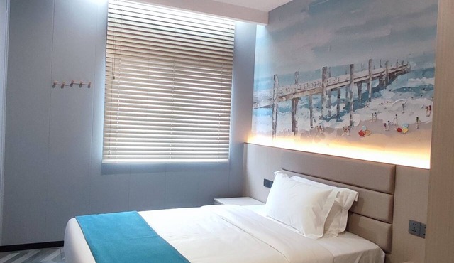 Fan's Hotel Ormoc in Ormoc