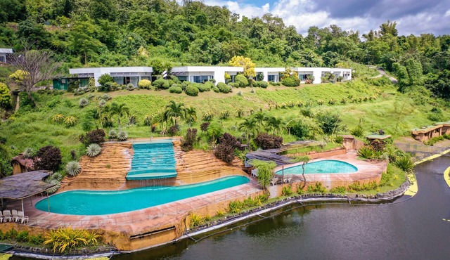 Garin Farm Pilgrimage Resort powered by Cocotel