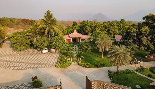 Glory of MJ, Family Resort in Nature, Panvel