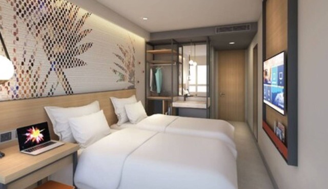 Go Hotels Plus Naga