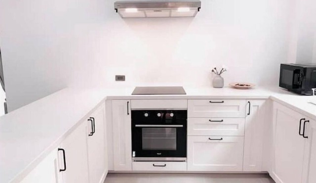 Goda House | 4BR 3BA | Naiyang Beach | HKT Airport