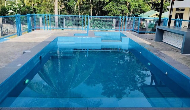Gorgeous Samal Island Home with pool, basketball court - near Ferries & resorts!