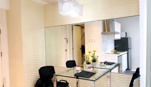 Gotophi Luxurious 5Star hotel Gramercy Makati 5527