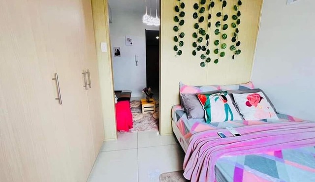 GRASS RESIDENCES 1BR with BALCONY