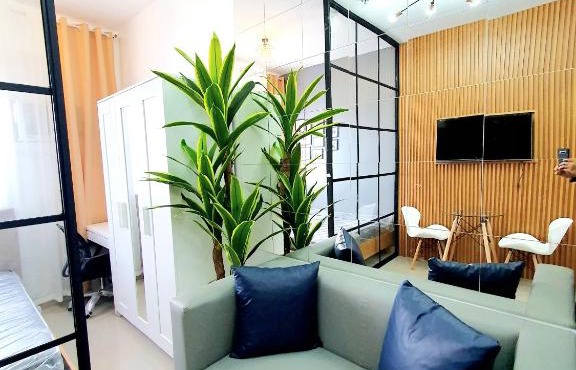 Green 2 Residences Scandi-Industrial Hotel Type Interior