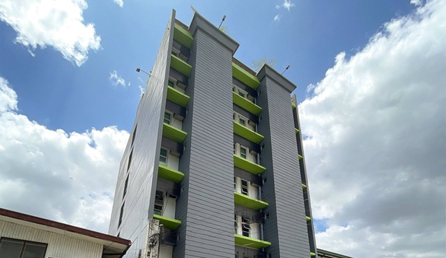 H Hotel Quezon City