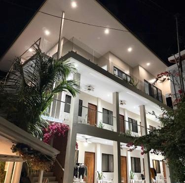 HARMAN SUITES Moalboal