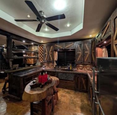 Hillside House rental