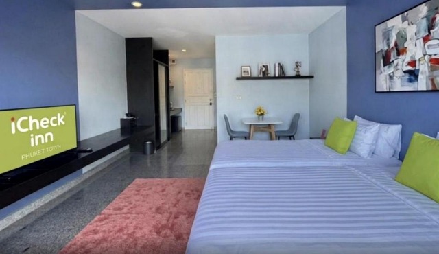 iCheck inn Phuket Town