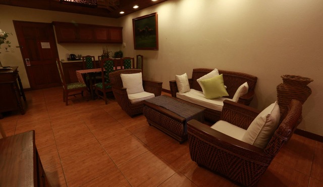 Java Hotel