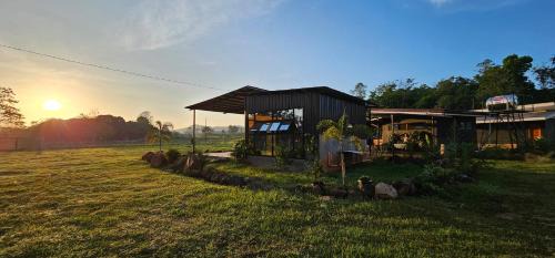 Jorge's Black Cabin