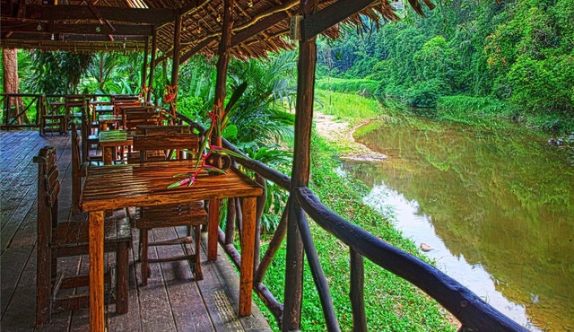 Khao Sok Riverside Cottage