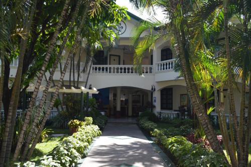 La Planta Hotel and Restaurant, Inc.