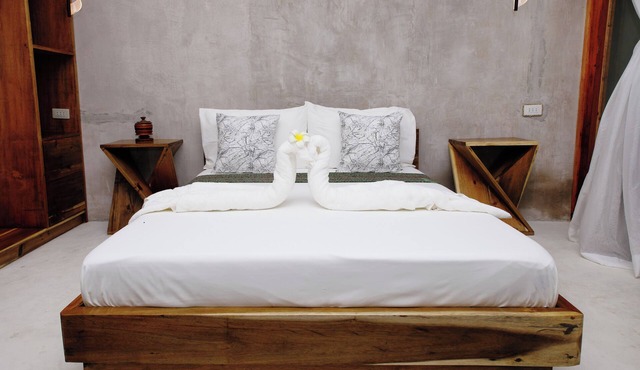 Located in Central General Luna, Close to Beaches, Dining, and Attractions