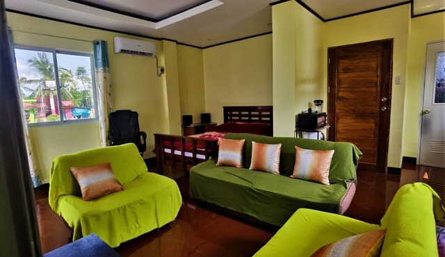 Lovely Studio only 5 min from the beach!