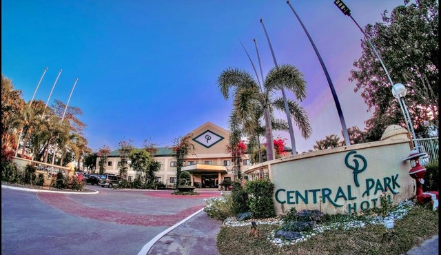 Luisita Central Park Hotel