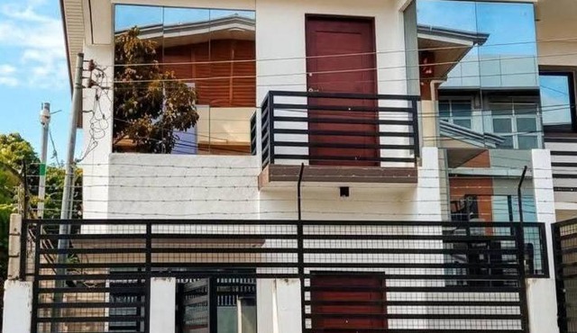 Lupato Transient House - San Fernando City, La Union