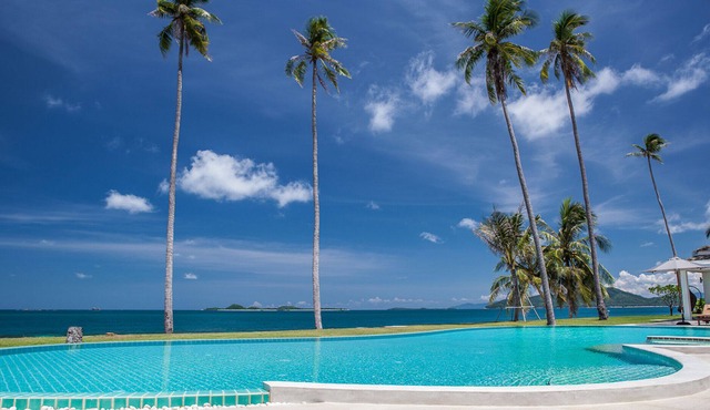 Lux Beachfront Home for perfect family vacations
