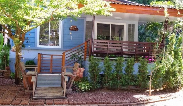 Maple Cottage near the sea