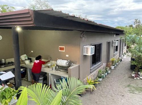 Marcusito's Beachfront Vacation Place