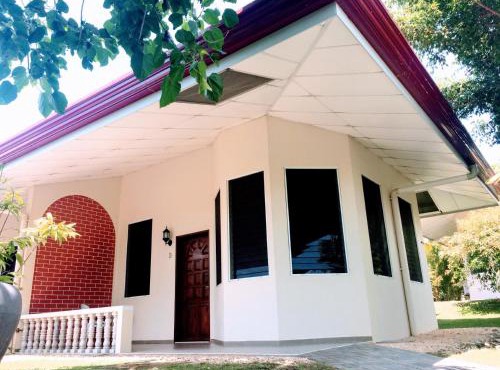 Meili Beach Resort