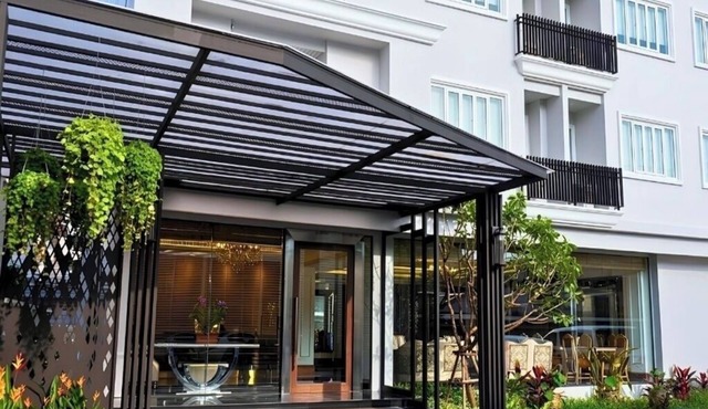 Methavalai Residence