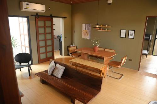 Minimalist Cabin with Pool 5 Mins Drive to Vigan Heritage Family &Pet-friendly