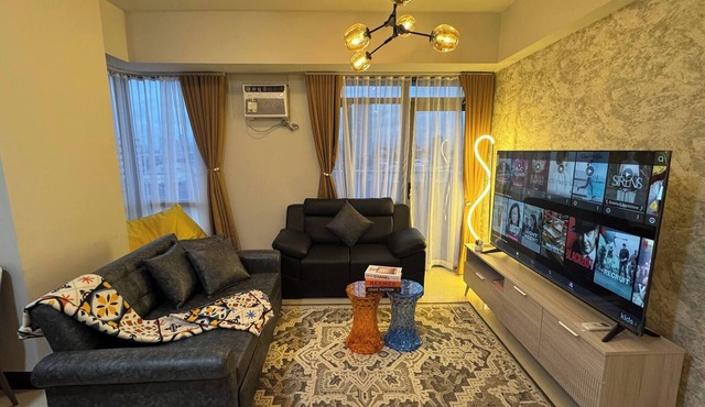 Modern 2-Bedroom Condo in Vibrant Araneta City, QC