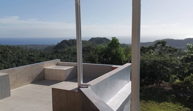 Mountainside Sunrise 1-2 Bedroom Furnished Tropical Escape