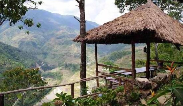 Native Village Inn