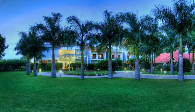 Nijaguna Resort & Spa - Near BRT Wildlife