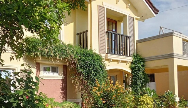 Noah Bed&Breakfast 3Private RoomsNEWHOME Quiet Place to Stay-Solar No Blackout
