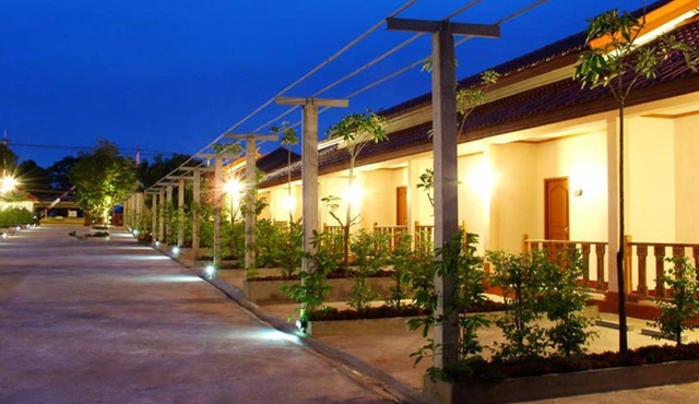 Oasis Resort