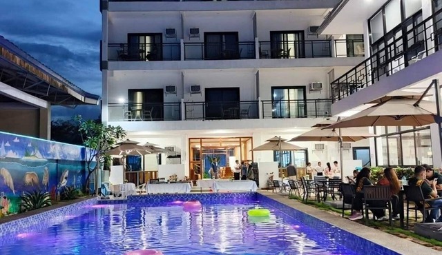 Ocean Star Hotel