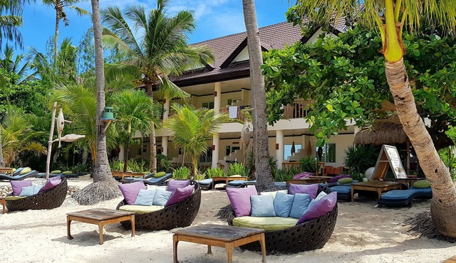 Ocean Vida Beach and Dive Resort