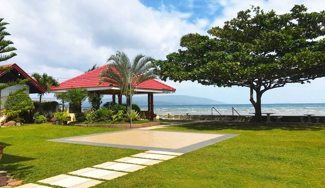 Ocean View Beach House. 10mins from Airport
