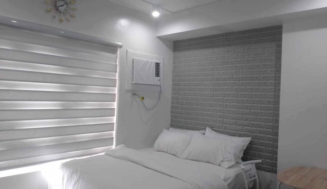 Oceanview Studio: Bacolod City