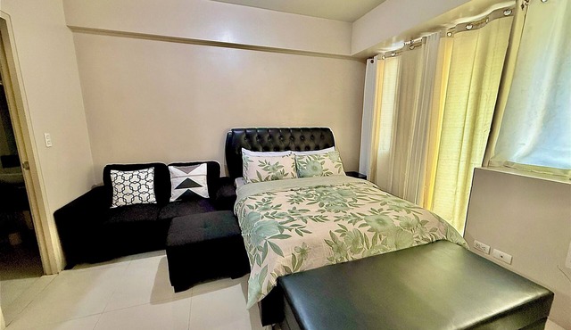 One Palm Tree Villas Across MNL Airport T3