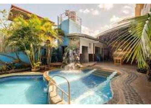 OYO 1187 Rose And Ross Place Budget Hotel And Private Resort
