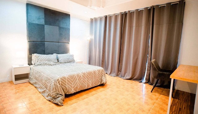Penthouse 6500 Hotel