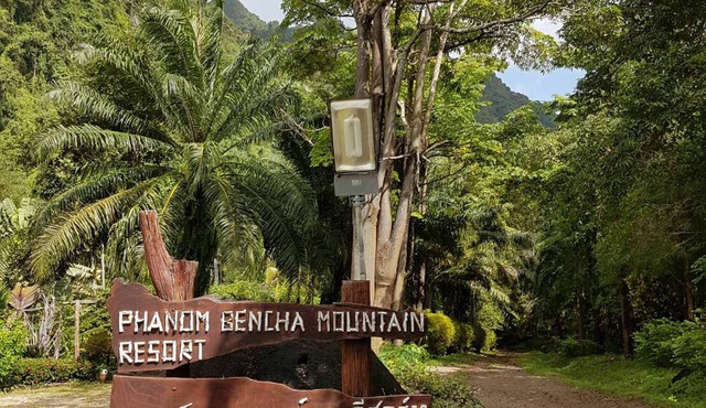 Phanom Bencha Mountain Resort