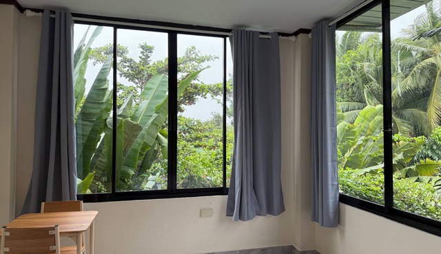 Phines Place - Chic 1-bedroom apartment with AC, fully furnished, in Panglao