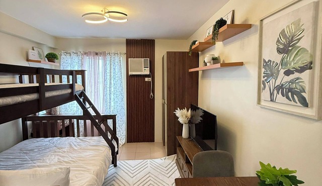 Piper’s Pad Marina-Cozy Studio close to Restau. & Seaports. A/C - Kitchenette.