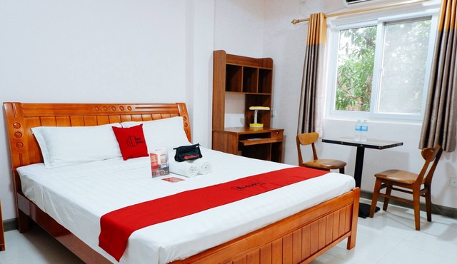 RedDoorz Plus near Camella La Brisa Lapulapu