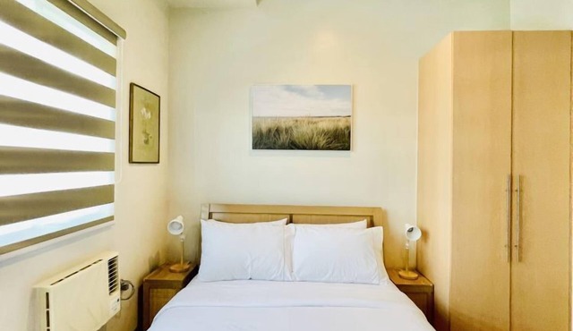 Relax and Recharge at LaFayette Park Square Iloilo