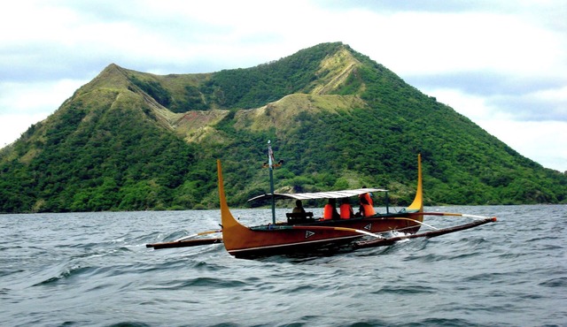 Relaxation Hideaway by Taal Lake in San Nicolas